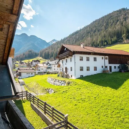 Alpen Hohe Burg 3*