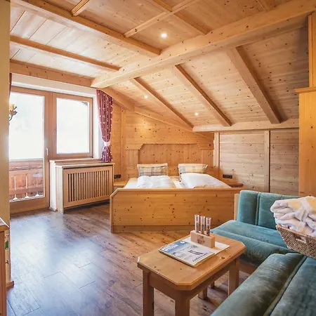 Hotel Alpen Hohe Burg