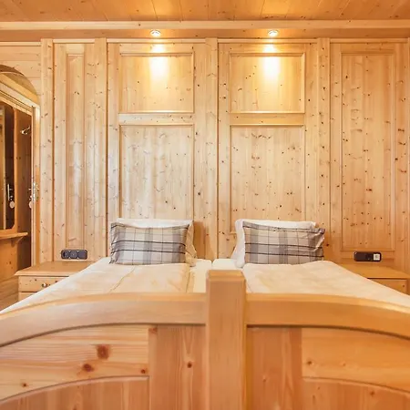 Hotel Alpen Hohe Burg Trins