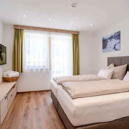 Alpen Hohe Burg Trins