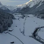 호텔 Alpen Hohe Burg 트린스