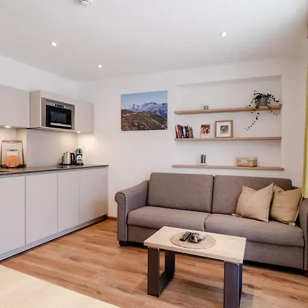 Hotel Alpen Hohe Burg Trins