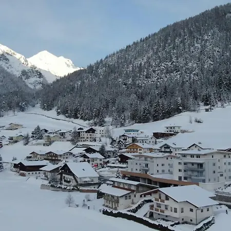 Alpen Hohe Burg